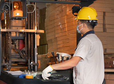 X Sourcing warehouse services